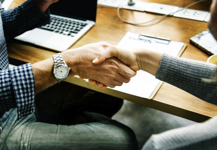 ventas-con-relaciones-de-clientes